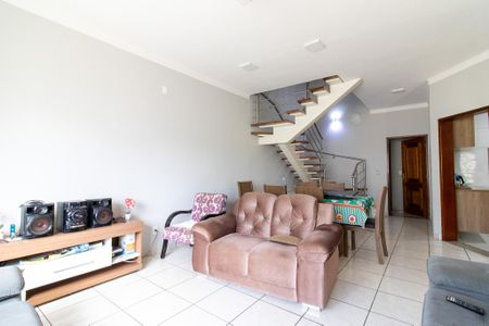 Sala de casa à venda com 4 quartos, 355m² em Parque Industrial, Campinas