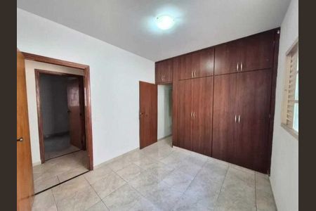 Casa para alugar com 2 quartos, 73m² em Araguaia, Belo Horizonte