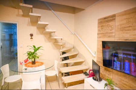 Sala de casa para alugar com 3 quartos, 200m² em Jardim Vergueiro (sacoma), São Paulo