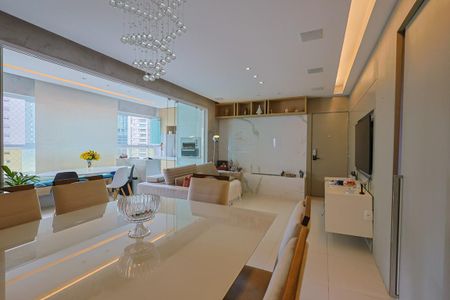 Sala de apartamento à venda com 3 quartos, 113m² em Vila da Serra, Nova Lima