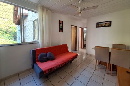 Sala de apartamento para alugar com 2 quartos, 52m² em Santa Rosa, Niterói