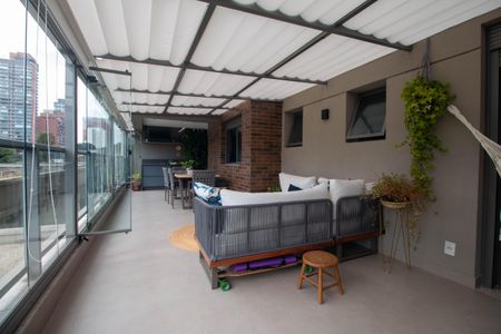 Varanda de apartamento à venda com 2 quartos, 122m² em Alto da Boa Vista, São Paulo