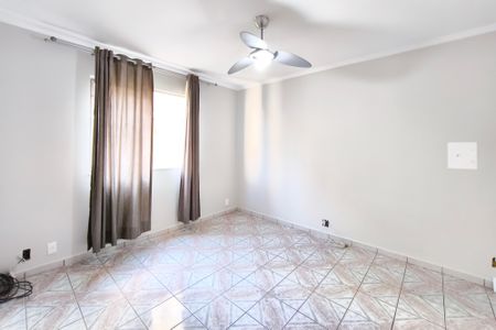 Sala de apartamento à venda com 3 quartos, 74m² em Vila Marieta, Campinas