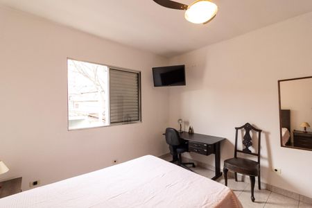 Quarto 1 de casa à venda com 2 quartos, 155m² em Cupecê, São Paulo