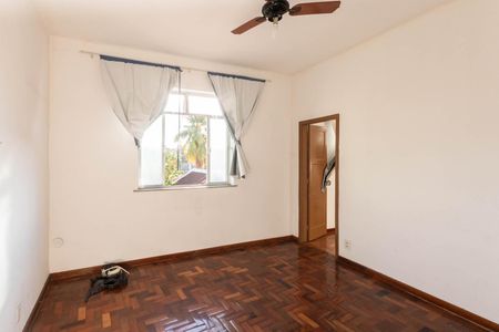 Sala de apartamento à venda com 2 quartos, 65m² em Benfica, Rio de Janeiro