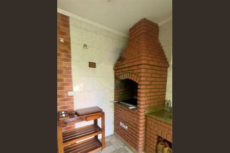 Casa à venda com 4 quartos, 200m² em Jardim Sonia, São Paulo