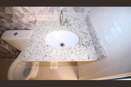 Banheiro de apartamento à venda com 1 quarto, 40m² em Vila Zelina, São Paulo