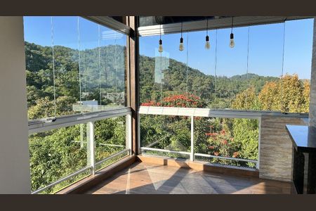 Sala de apartamento para alugar com 3 quartos, 120m² em Jurerê Leste, Florianópolis