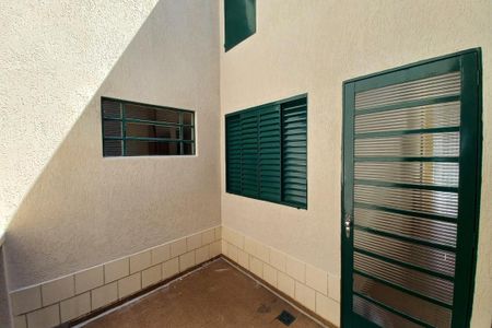 Vista do Quarto 2 de casa para alugar com 3 quartos, 200m² em Vila Anhanguera, Campinas