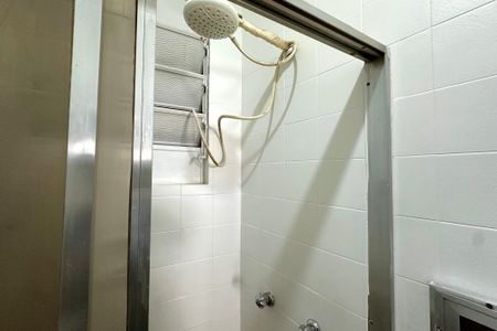 Banheiro de apartamento à venda com 1 quarto, 35m² em Glória, Rio de Janeiro