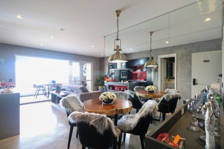 Sala de apartamento à venda com 2 quartos, 90m² em Cerâmica, São Caetano do Sul