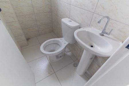 Banheiro de apartamento para alugar com 1 quarto, 30m² em Vila Bela, São Paulo