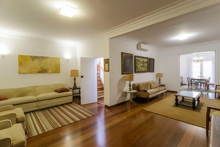 Sala de casa à venda com 3 quartos, 300m² em Jardim Europa, São Paulo