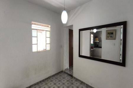 Casa à venda com 3 quartos, 180m² em Rio Branco, Belo Horizonte