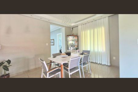 Sala de casa à venda com 3 quartos, 380m² em Novo Santos Dumont, Lagoa Santa