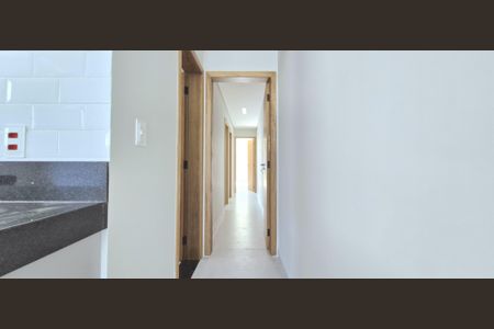 Corredor de casa à venda com 3 quartos, 100m² em Vila Rica, Lagoa Santa