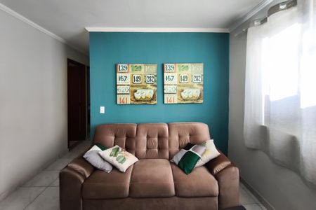Sala de apartamento para alugar com 3 quartos, 60m² em Vila Rica, Campinas
