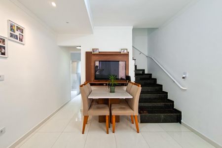 Sala de casa de condomínio à venda com 2 quartos, 60m² em Canto do Forte, Praia Grande