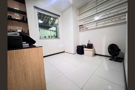 Casa à venda com 3 quartos, 170m² em Céu Azul, Belo Horizonte