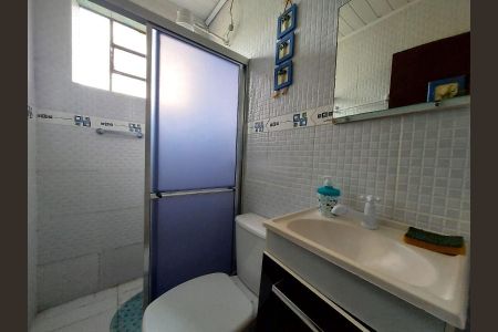 Banheiro de casa para alugar com 4 quartos, 280m² em Camaquã, Porto Alegre