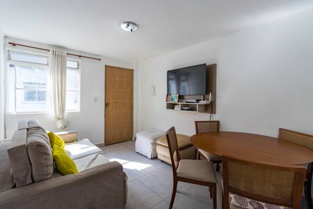 Sala de apartamento para alugar com 2 quartos, 55m² em Jardim São Jorge, São Paulo