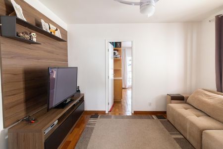 Sala de tv de casa à venda com 4 quartos, 310m² em Rio Pequeno, São Paulo