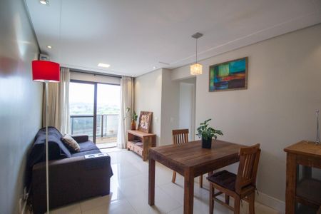 Sala de apartamento para alugar com 2 quartos, 55m² em Jardim Santa Fe, Sorocaba