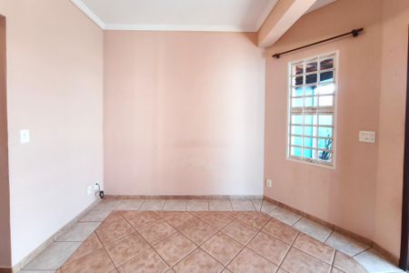 Sala de Estar de casa à venda com 4 quartos, 255m² em Jardim Anton Von Zuben, Campinas