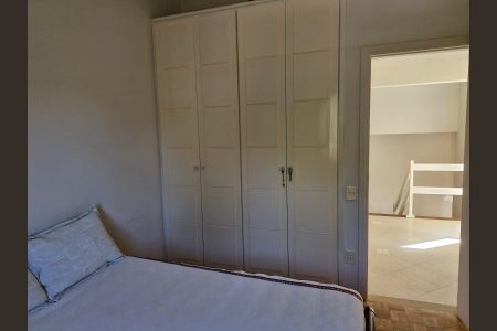 Quarto 3 de casa de condomínio à venda com 4 quartos, 290m² em Loteamento Arboreto dos Jequitibas (sousas), Campinas