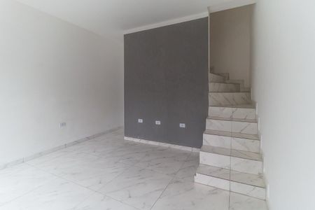 Sala de casa para alugar com 2 quartos, 85m² em Jardim Aeroporto Ii, Mogi das Cruzes