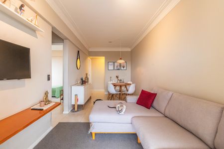 Sala de apartamento à venda com 2 quartos, 62m² em Vila Pindorama, Barueri