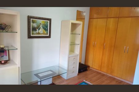 Casa à venda com 3 quartos, 237m² em Vila Dayse, São Bernardo do Campo