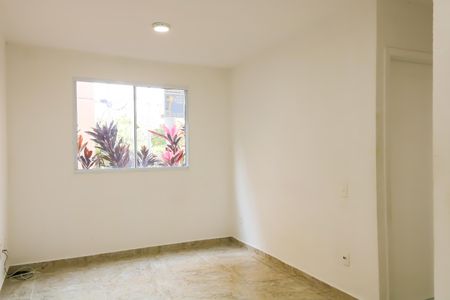 Sala de apartamento para alugar com 2 quartos, 45m² em Del Castilho, Rio de Janeiro