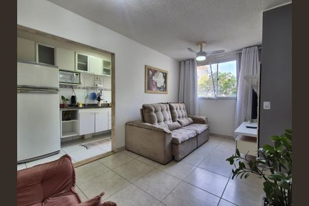 Sala de apartamento à venda com 2 quartos, 45m² em Vargem Pequena, Rio de Janeiro