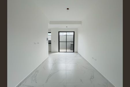 Sala de casa de condomínio à venda com 2 quartos, 67m² em Vila Osasco, Osasco