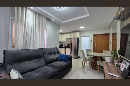 Sala de apartamento à venda com 2 quartos, 53m² em Vila Humaita, Santo André