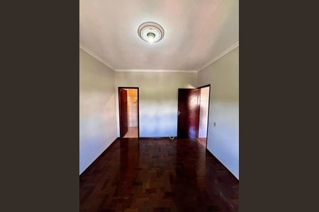 Casa para alugar com 2 quartos, 97m² em Dom Cabral, Belo Horizonte