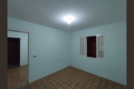Quarto de casa para alugar com 1 quarto, 40m² em Parque Bristol, São Paulo