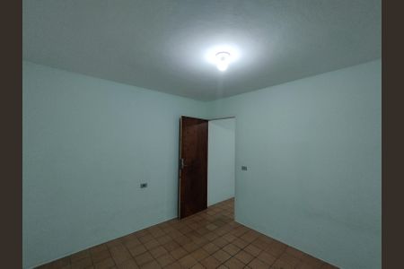 Quarto de casa para alugar com 1 quarto, 40m² em Parque Bristol, São Paulo