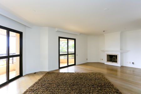 Sala 1 de apartamento à venda com 4 quartos, 242m² em Vila Suzana, São Paulo