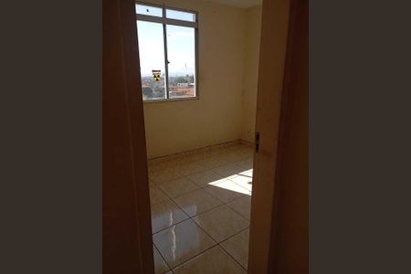 Apartamento à venda com 3 quartos, 49m² em Fonte Grande, Contagem