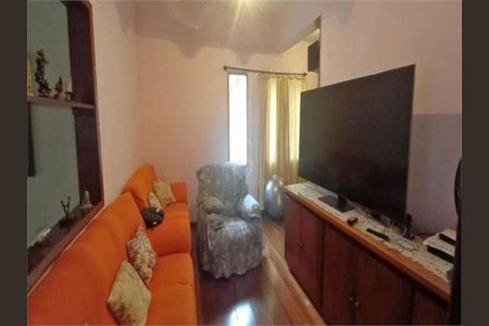 Casa à venda com 4 quartos, 600m² em Bela Aliança, São Paulo