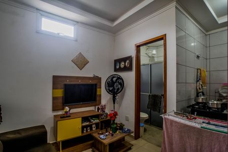Sala de apartamento à venda com 2 quartos, 47m² em Vila Suíça, Santo André