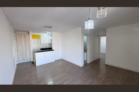Sala de apartamento à venda com 3 quartos, 77m² em Vila Satúrnia, Campinas