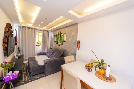 Sala de apartamento à venda com 2 quartos, 57m² em Conjunto Habitacional Padre Jose de Anchieta, São Paulo