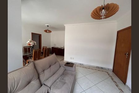 Apartamento para alugar com 4 quartos, 220m² em Nova Floresta, Belo Horizonte