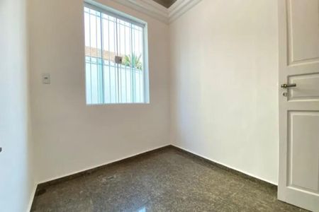 Casa para alugar com 2 quartos, 95m² em Nova Granada, Belo Horizonte