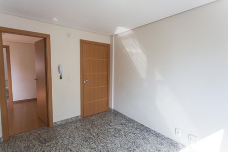 Sala de apartamento à venda com 1 quarto, 32m² em Funcionários, Belo Horizonte