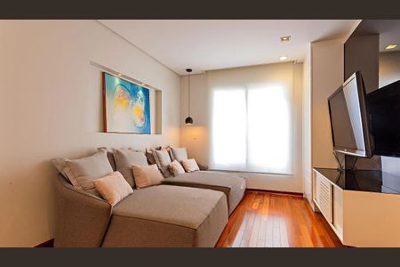 Casa de Condomínio à venda com 4 quartos, 509m² em Jardim Leonor, São Paulo