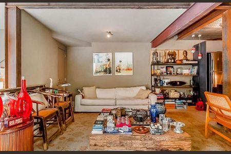 Casa à venda com 2 quartos, 170m² em Vila Alice, Santo André